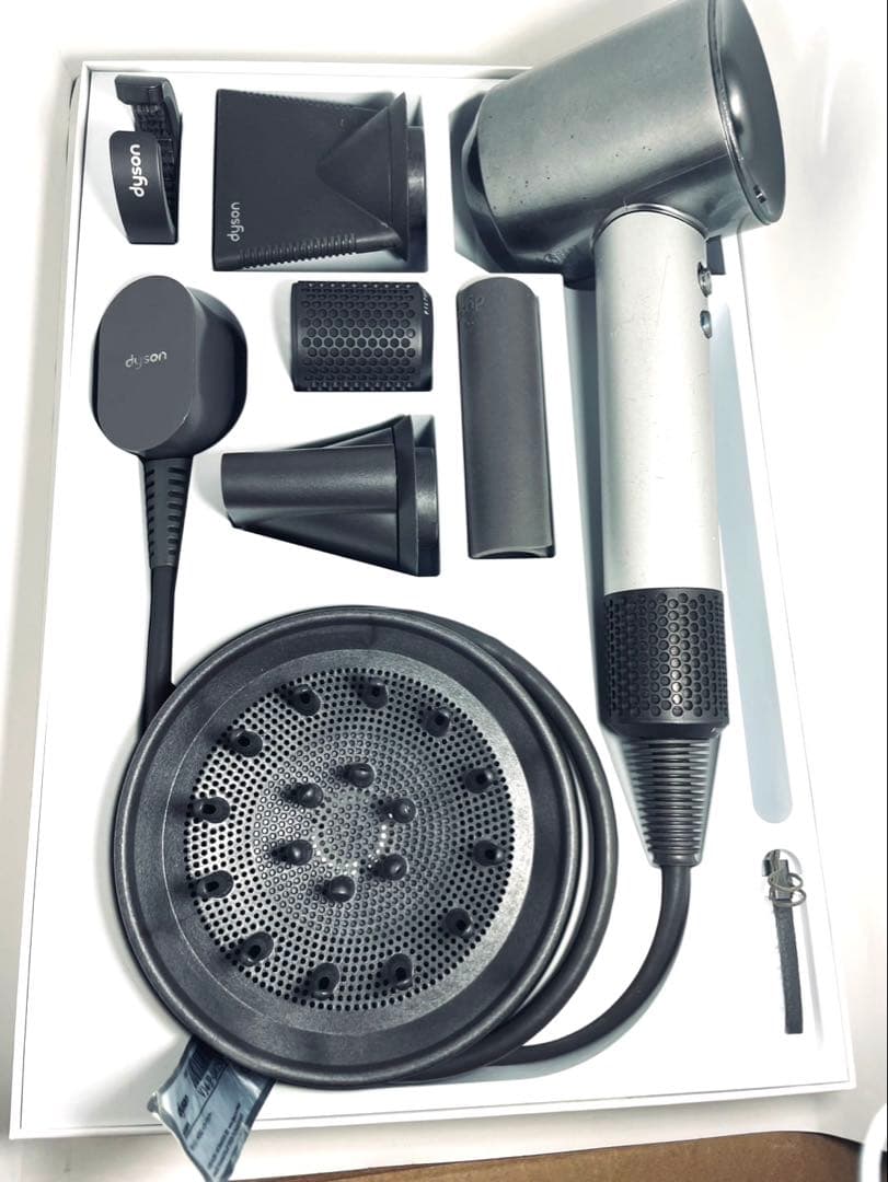 Dyson ダイソン ヘアードライヤー プロ専用、サロン向け　国内正規品動作良好