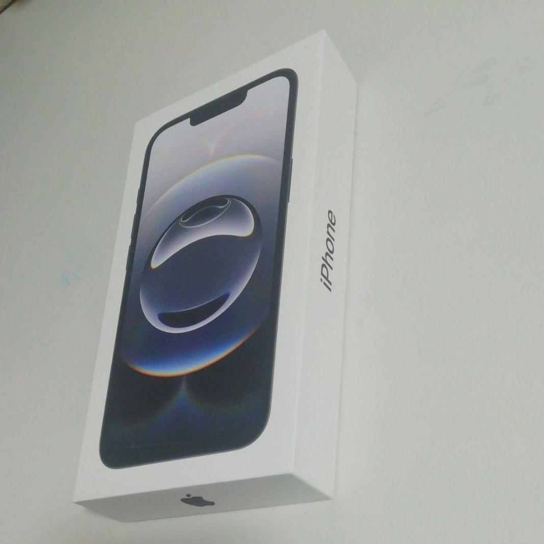 【新品未開封】iPhone 16e 128GB ブラック