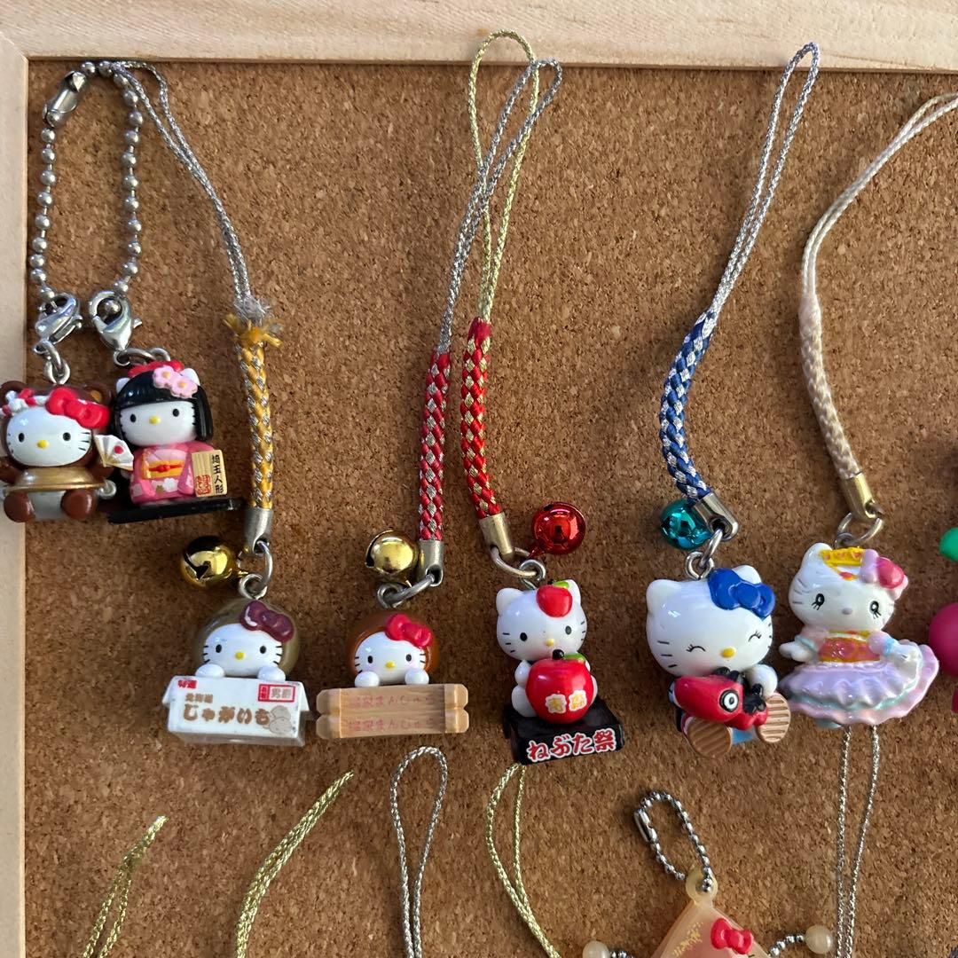 ご当地キティ キーホルダー 企業コラボ含む 33個 まとめ売り