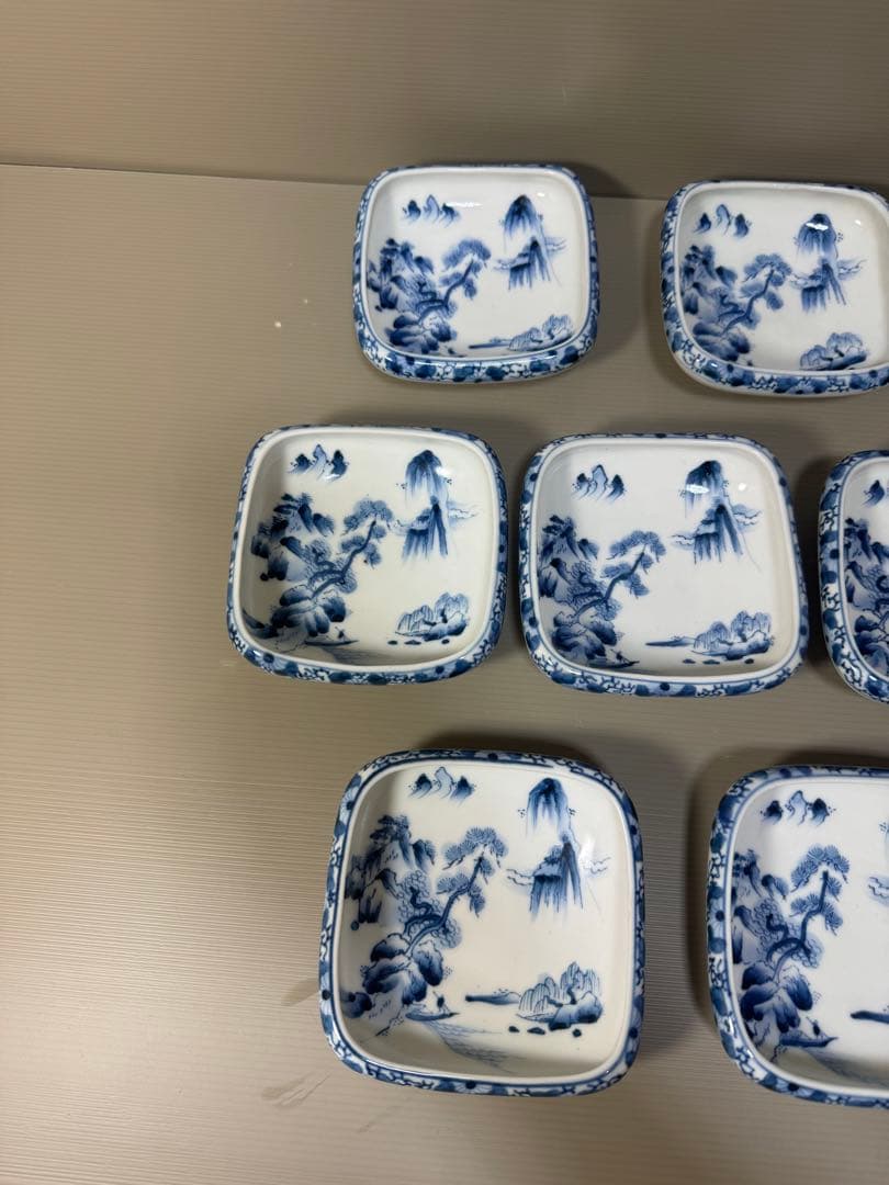 2224 九谷焼　角福　染付山水　中鉢　10客　時代物