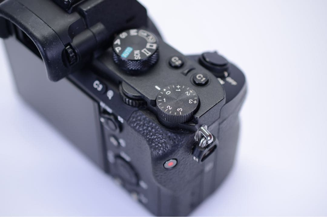 【美品】SONY α7II ILCE-7M2 ボディのみ｜一部難あり