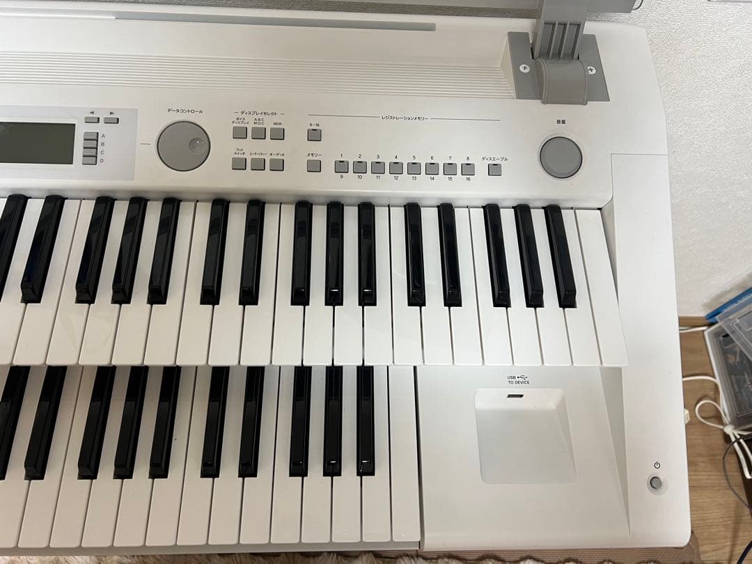 YAMAHA エレクトーン　ELB-02 2021年製　蓋付き