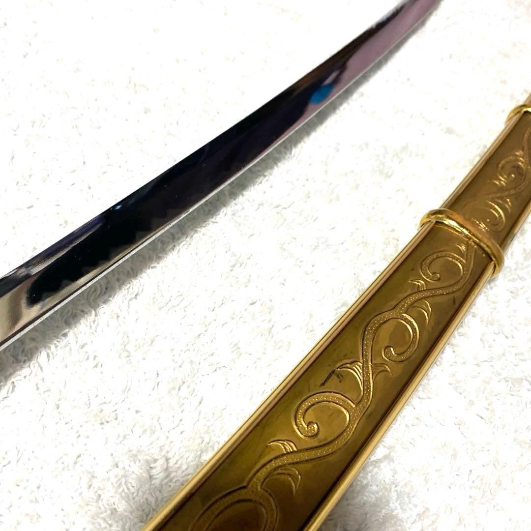 模造刀　金色の太刀　陣太刀　金属刀身