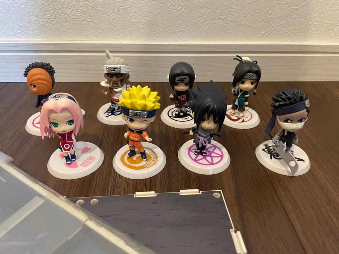 ナルト　ちびキュンフィギュア　ステージ付き