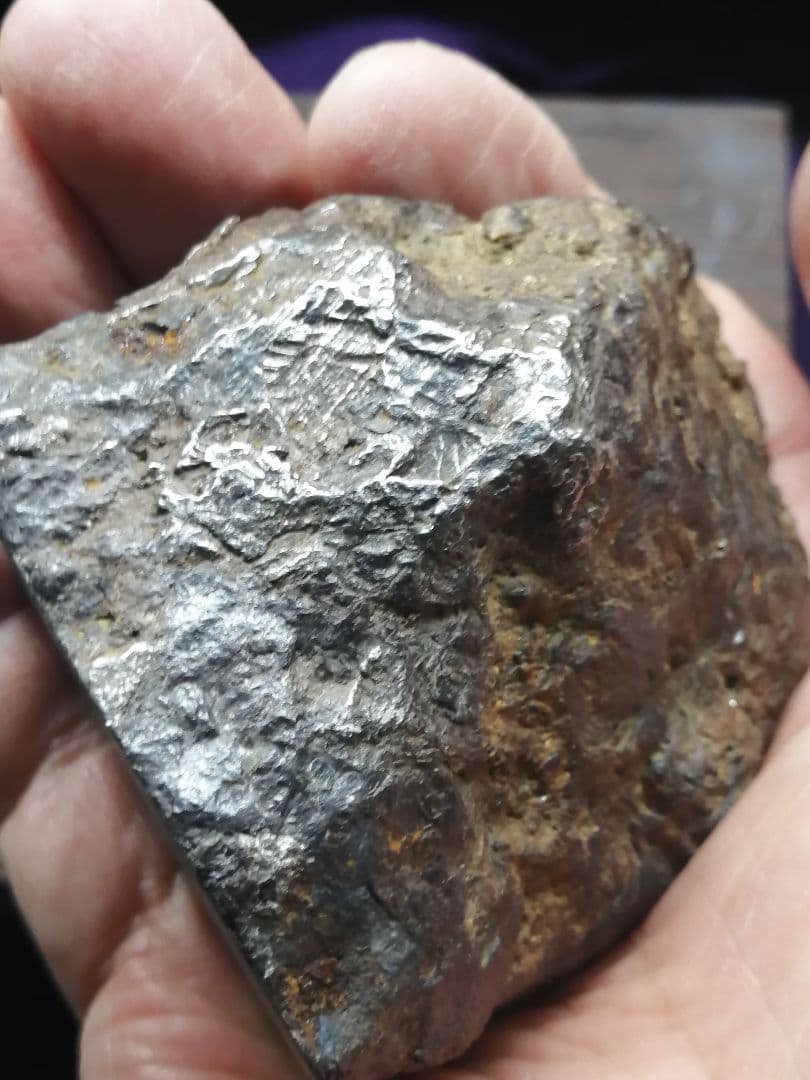 ★【Shoukai】『アルタイ隕石』鉄隕石　本物原石 818g　 隕石内部