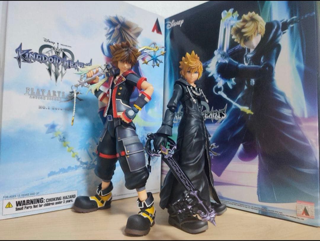 ディズニー キングダムハーツ プレイアーツ改 ソラ＆ロクサス フィギュア