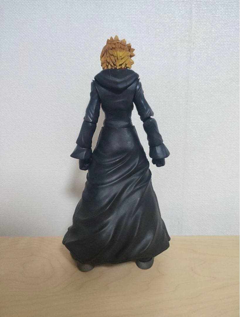 ディズニー キングダムハーツ プレイアーツ改 ソラ＆ロクサス フィギュア