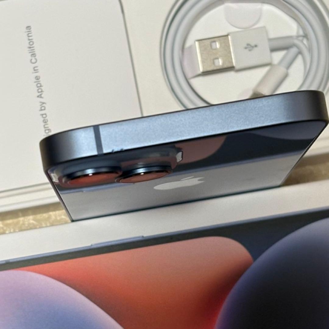 新品近いバッテリー容量100% iPhone14 128GB SIMフリー 本体