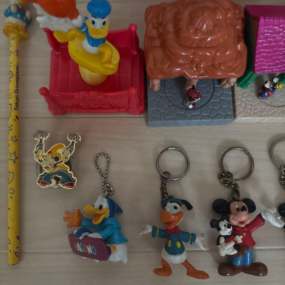 値下げ　ディズニー　フィギュア　ペッツ　ソフビ　レトロ　おもちゃ　おまけ付き