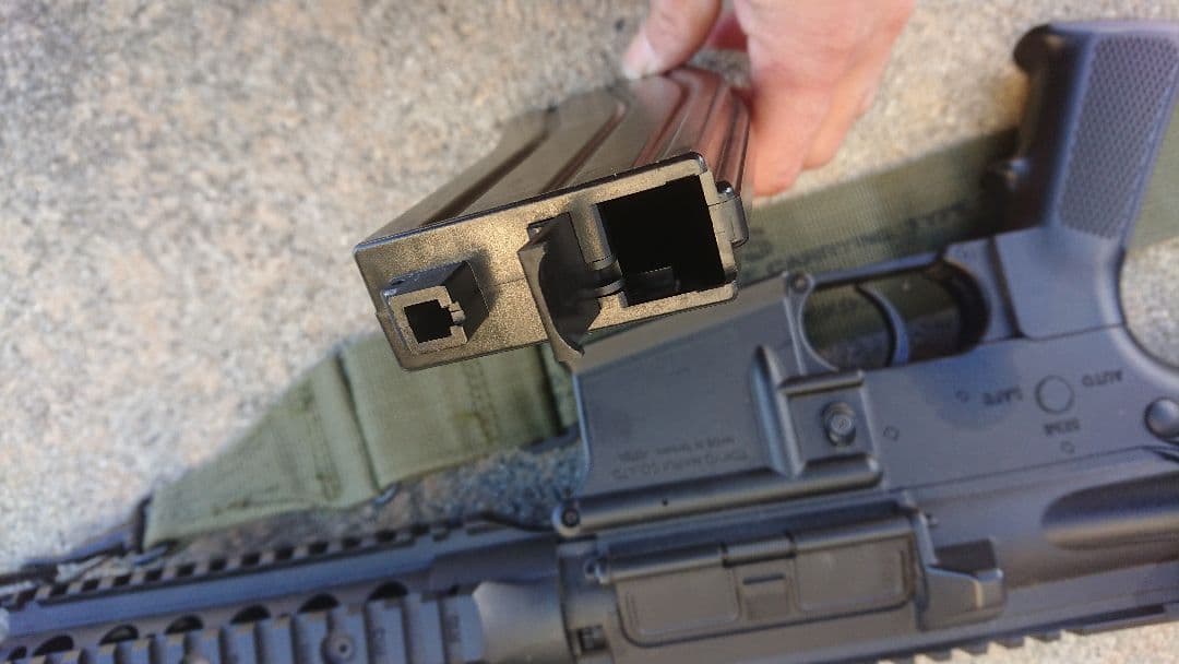 東京マルイ M4 CQBブラック ライトプロ 10才以上 リアルサイズ ジャンク