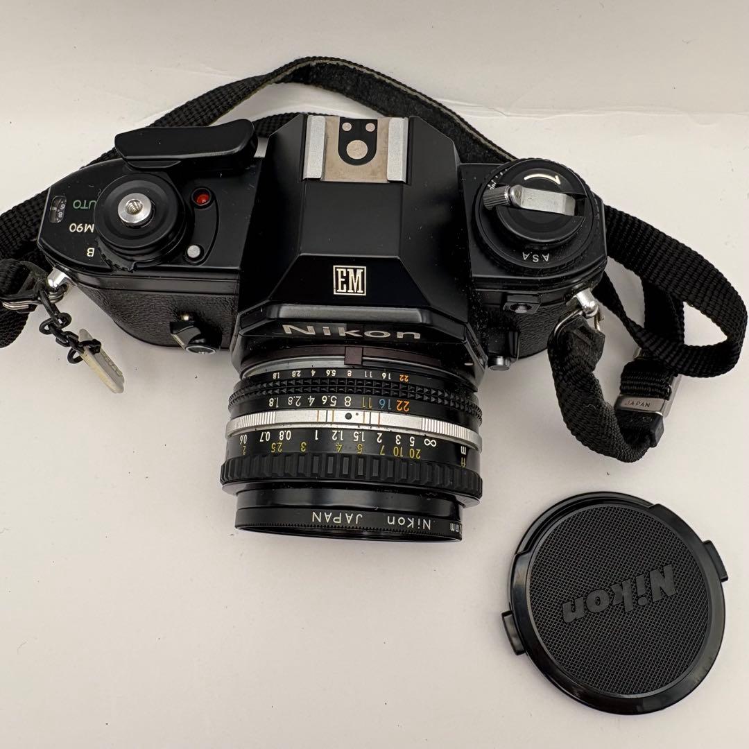 Nikon EM 一眼レフカメラ Nikkor 50mmレンズ