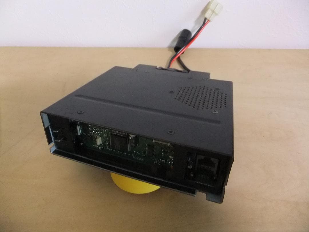 ☆アイコム　144/430/MHz帯モービル機　IC-2700（現状渡し）☆