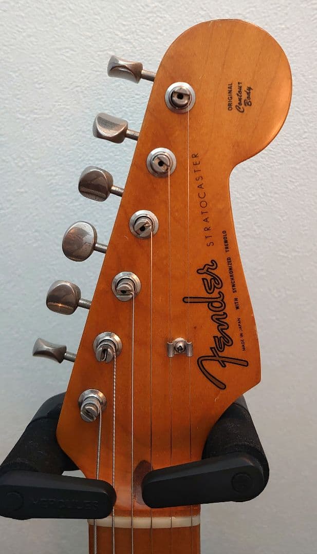 Fender Japan ST57 ストラトキャスター 1982製