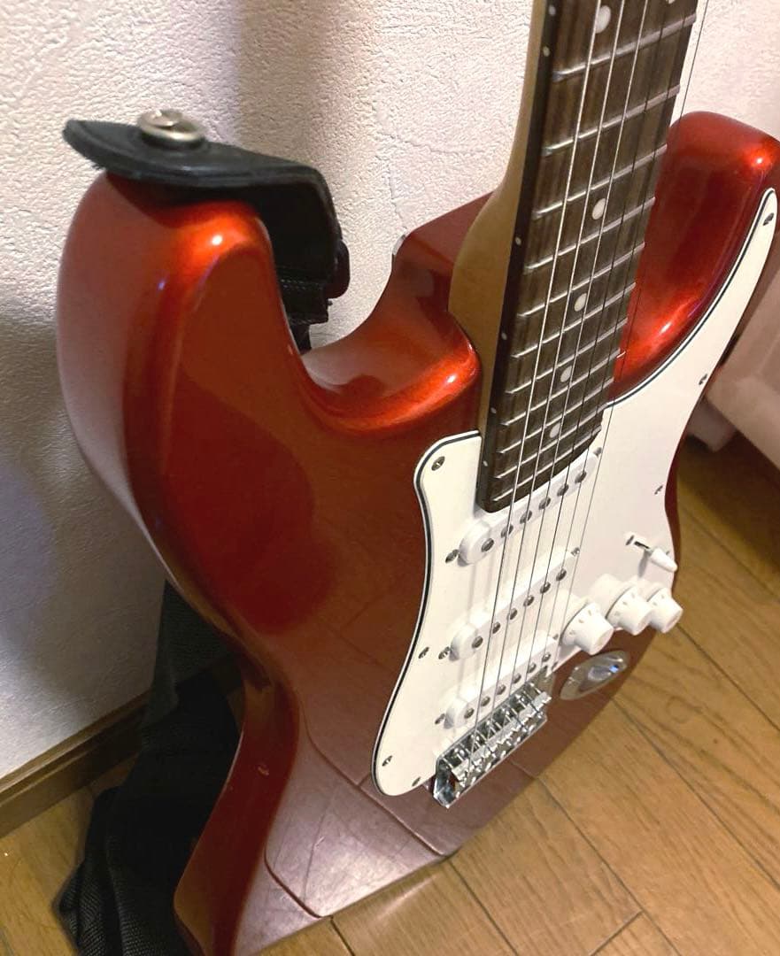 お値下げしました(^^)エレキギター　BUSKERS