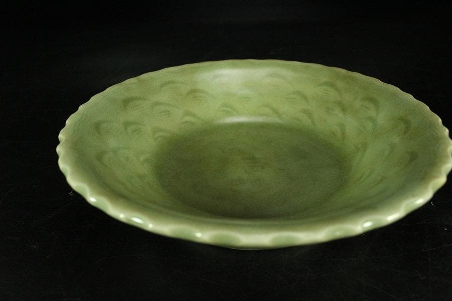 中国美術 青磁 吉字 皿(K-A722)