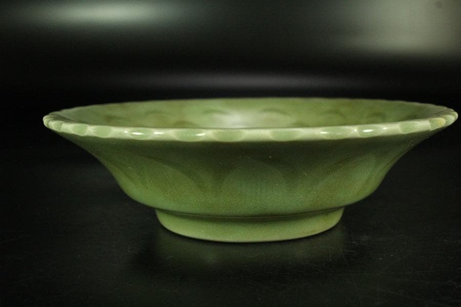 中国美術 青磁 吉字 皿(K-A722)