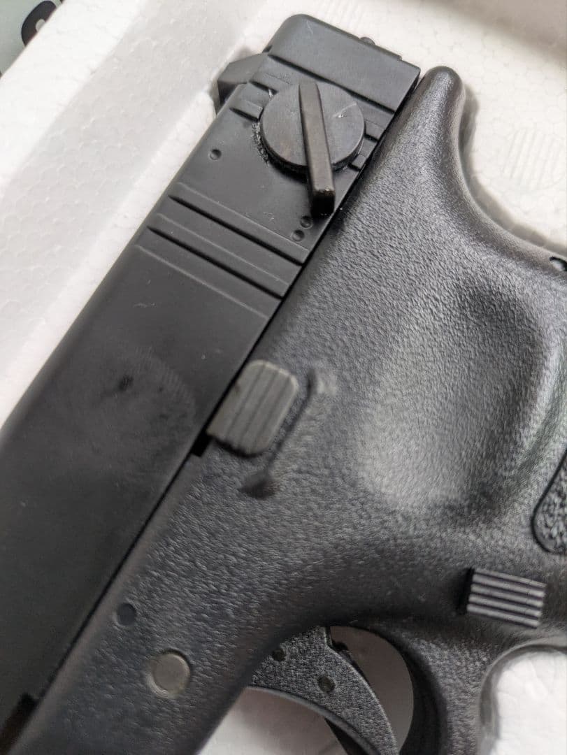 東京マルイ GLOCK 18C ガスブローバックエアガン