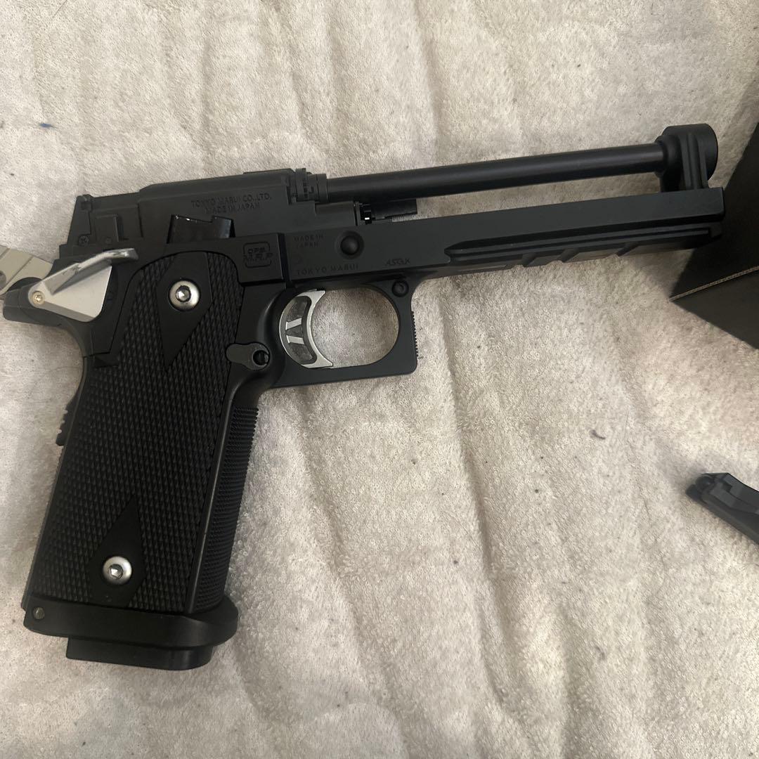 東京マルイ ハイキャパE 初速度は大丈夫です 拡張マガジン付き