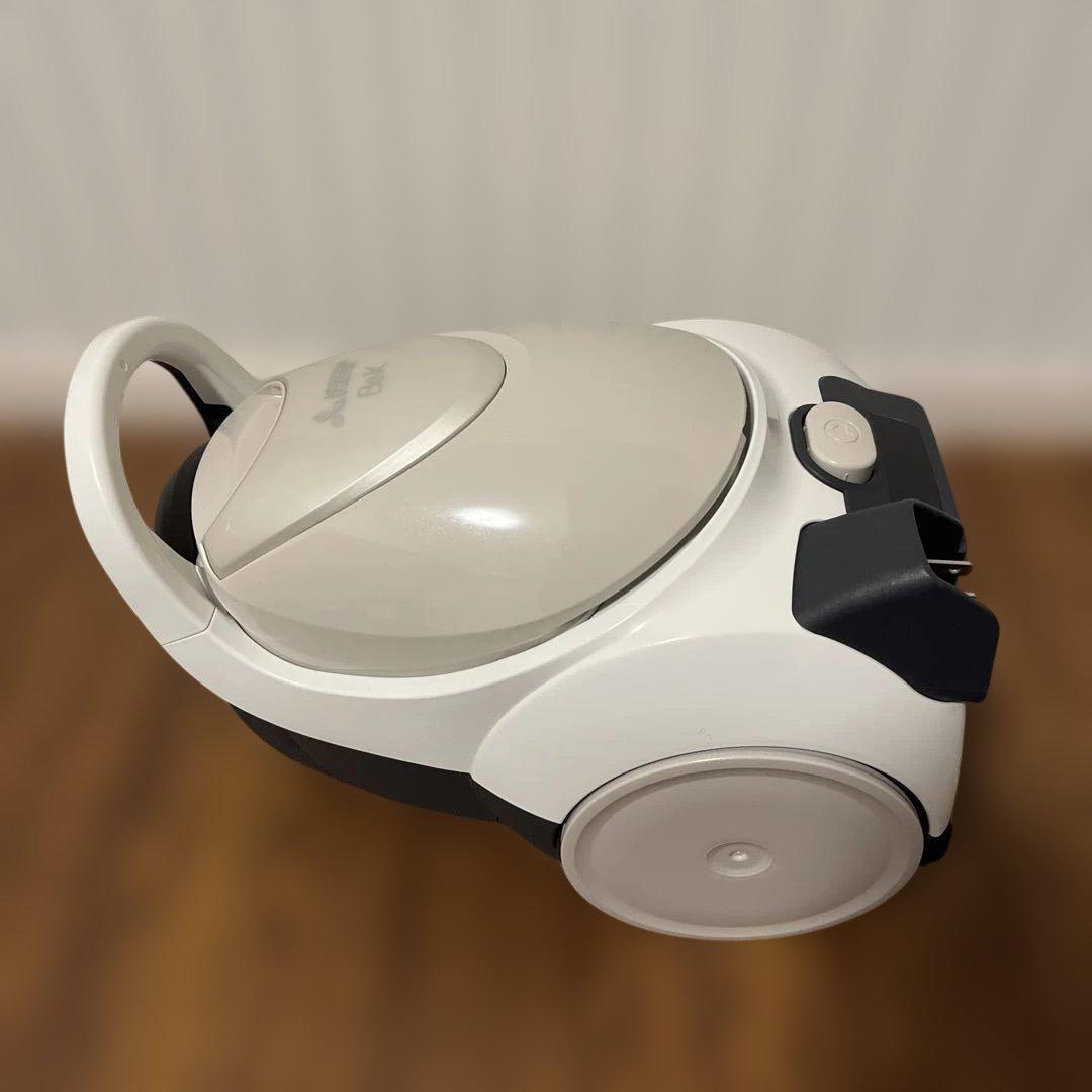 三菱電機 キャニスター掃除機 TCーFJ2BーC 2022年