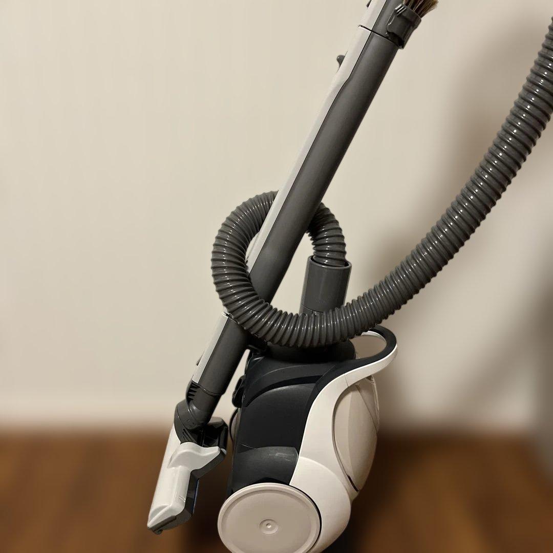 三菱電機 キャニスター掃除機 TCーFJ2BーC 2022年