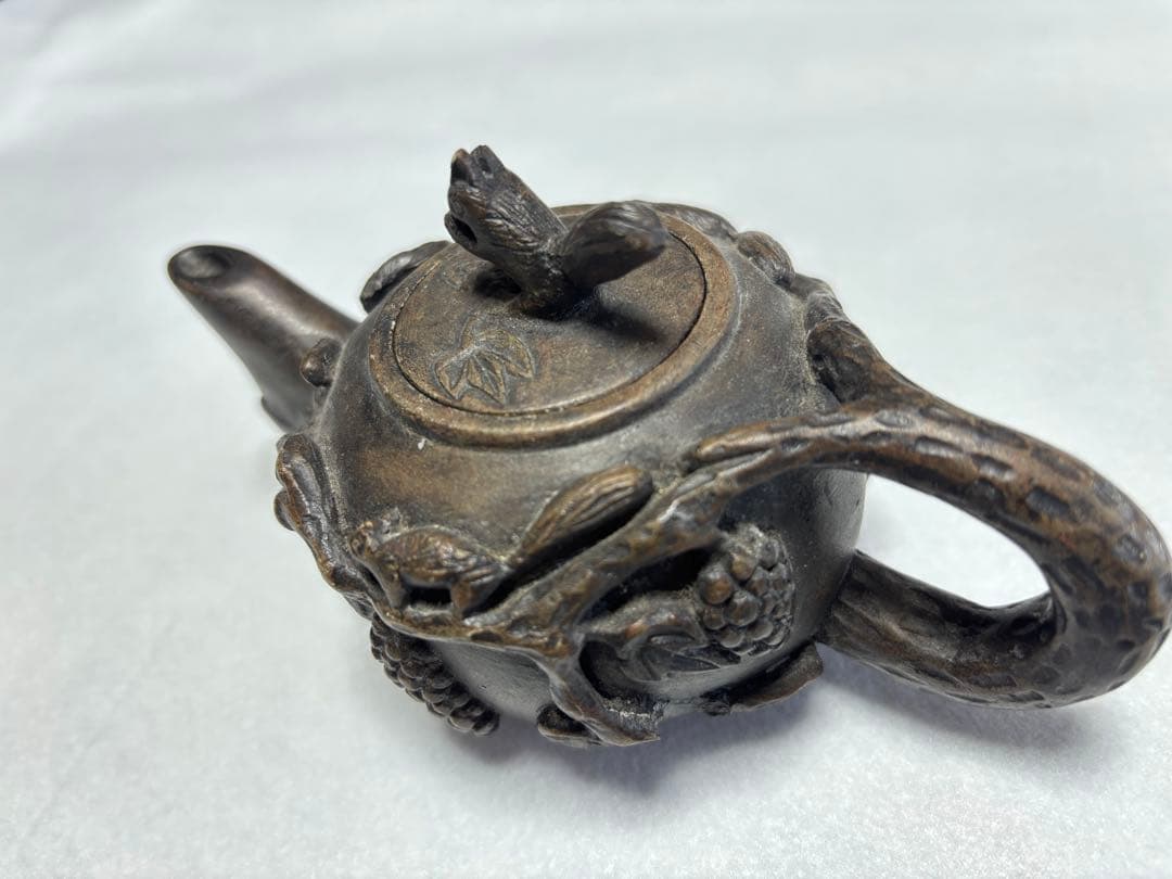 急須 中国茶器 リスとブドウ 珍品
