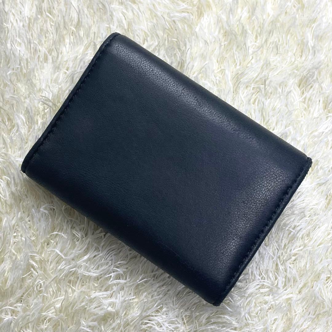 美品 ヴィヴィアンウエストウッド 折財布 ブラック 三つ折り財布 レター