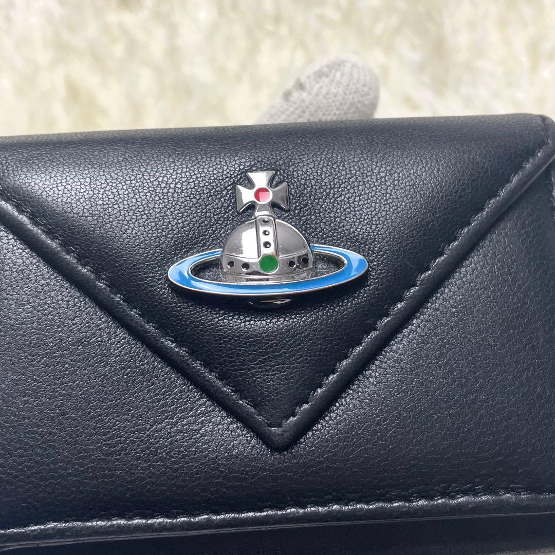 美品 ヴィヴィアンウエストウッド 折財布 ブラック 三つ折り財布 レター