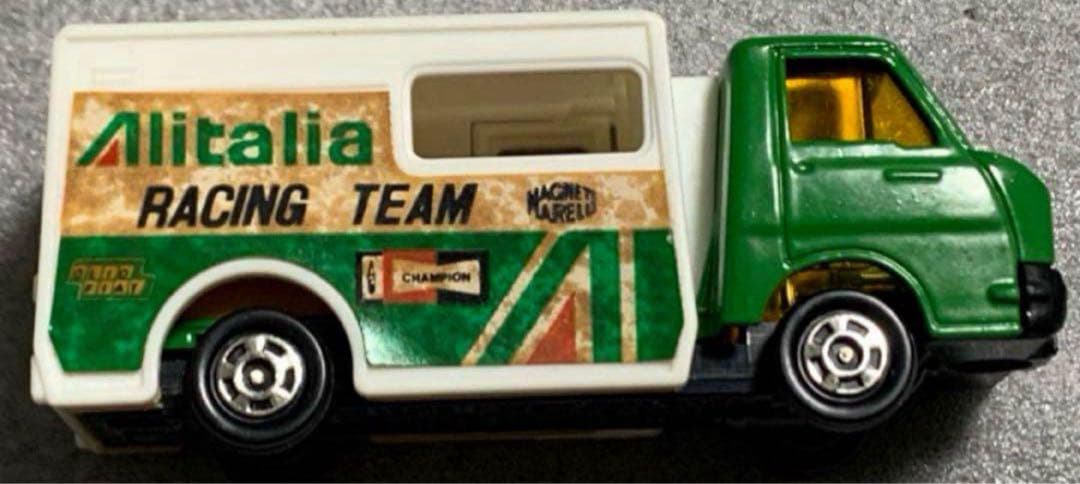 トミカ いすゞ エルフ FF マイパック ウォークスルーバン