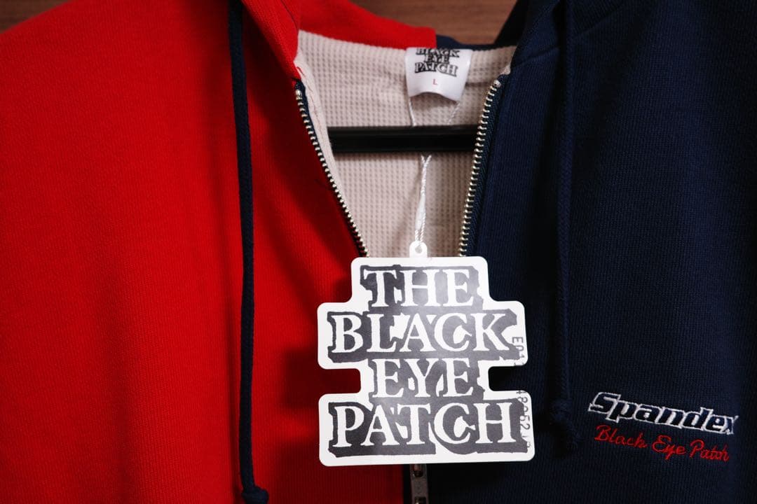 千葉雄喜 チーム友達 着用SPANDEX LOGO ZIP HOODIE