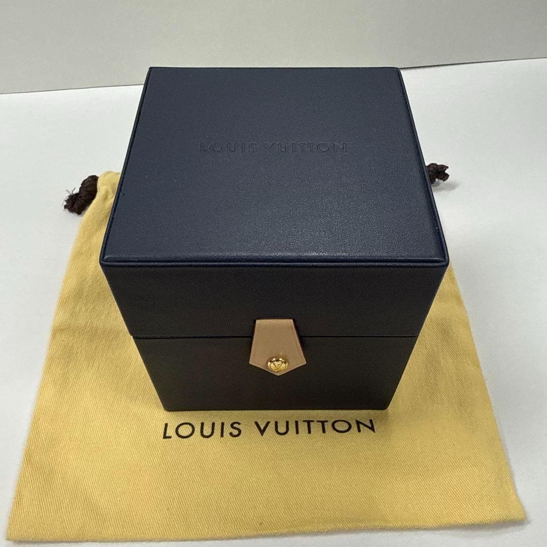 希少 ルイヴィトン　時計　オールブラック