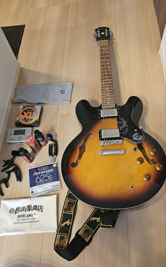 Epiphone　Dot ES-335 VS