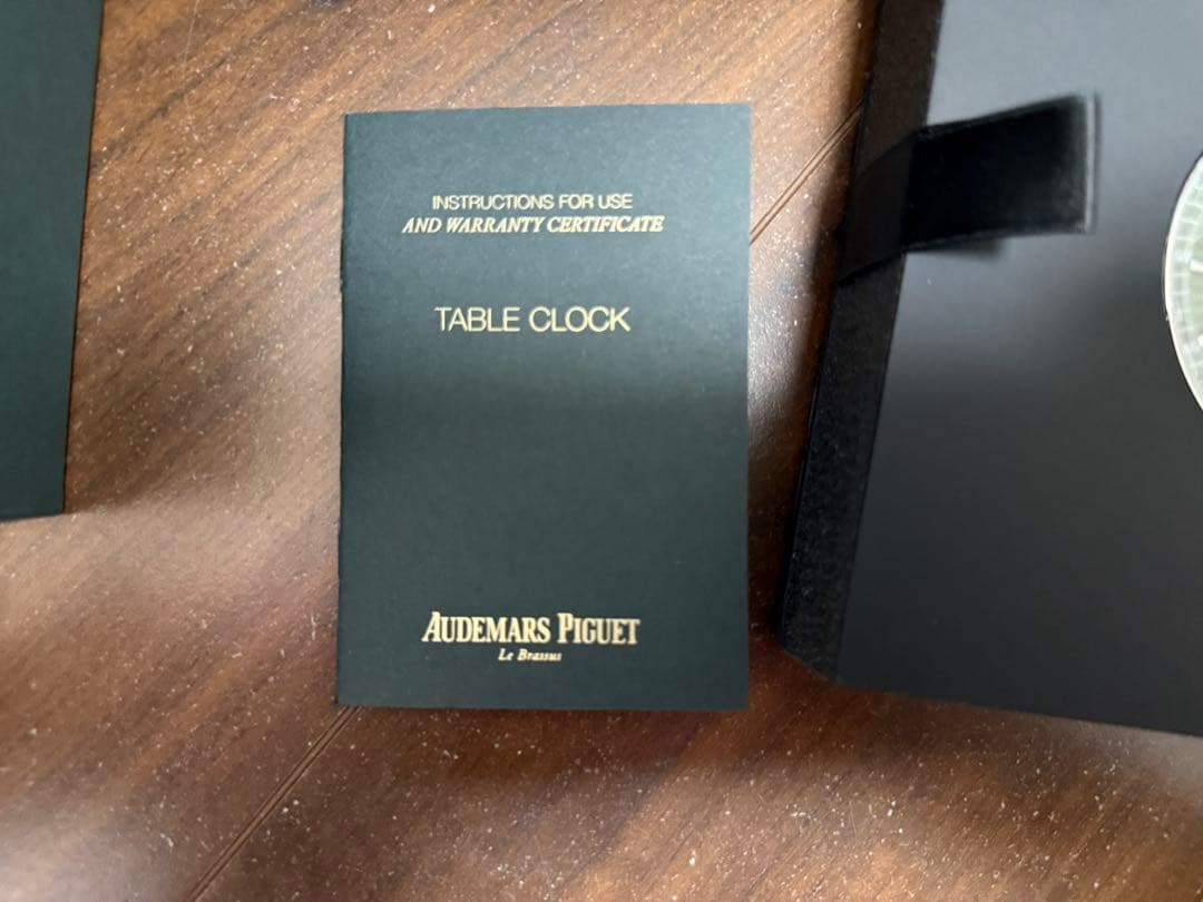 オーデマピゲ CODE テーブルクロック グリーン