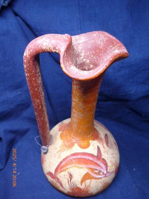 紀元前500年　ギリシャで見つかった水差しのミュージアムコピーです。