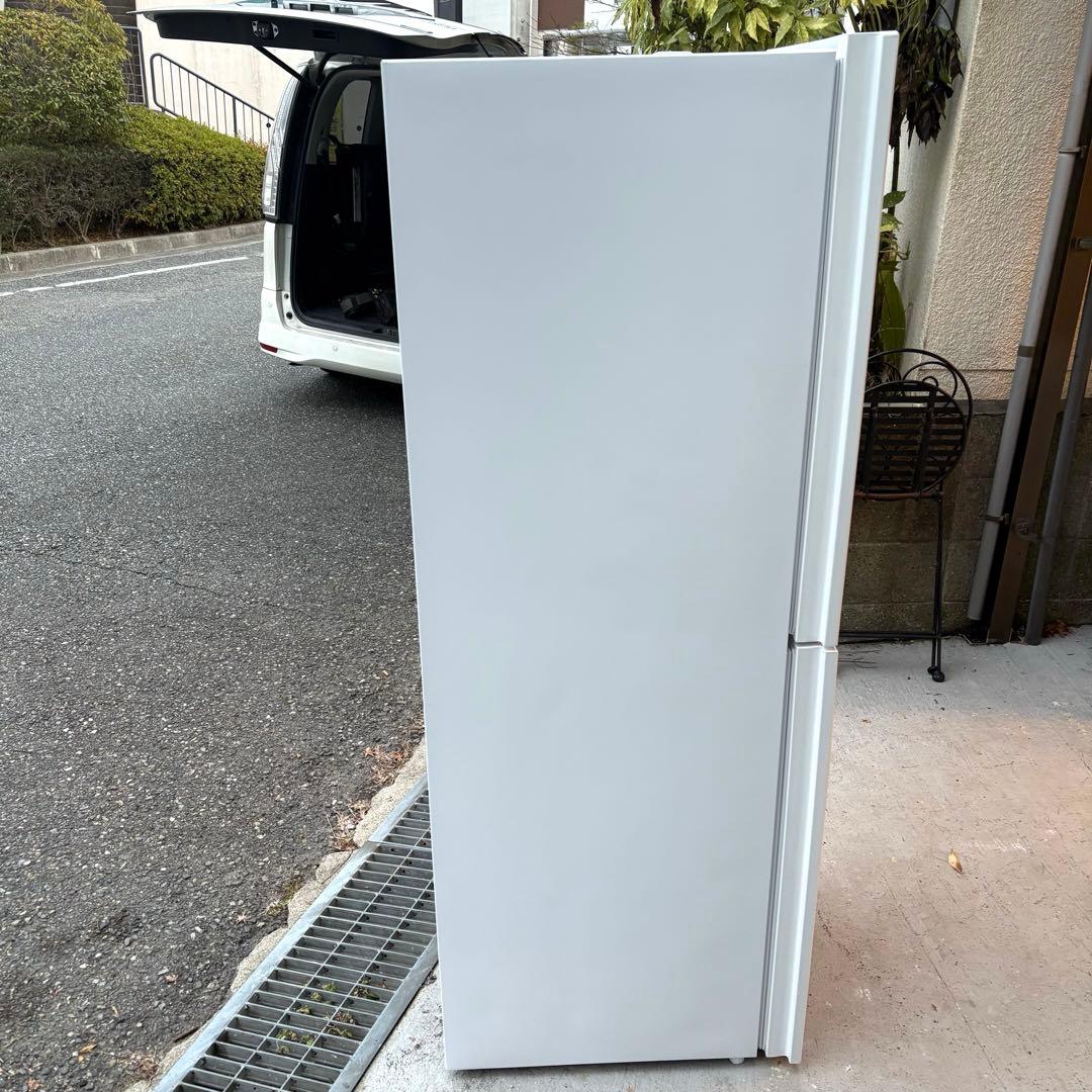 TWINBIRD 230L ガラストップ冷蔵庫 2024年モデル　洗浄済み