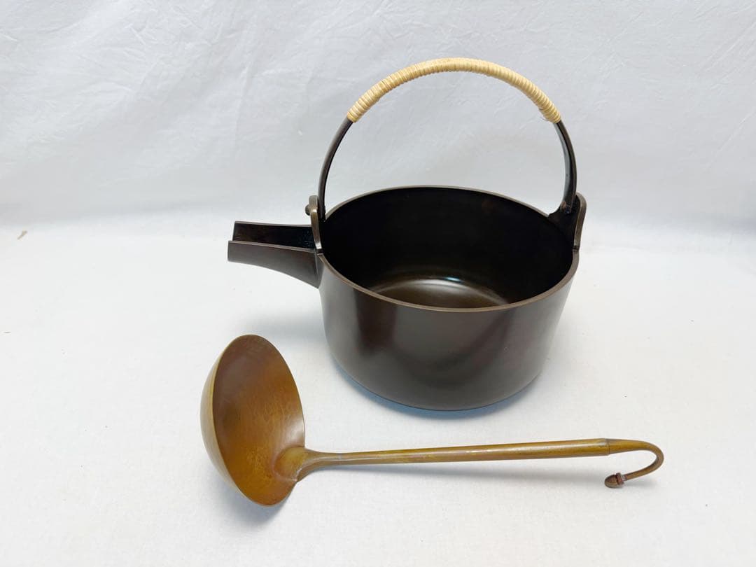 未使用 茶道具 唐銅汁器 籐巻き （杓子付） 重さ約1.4kg 元箱