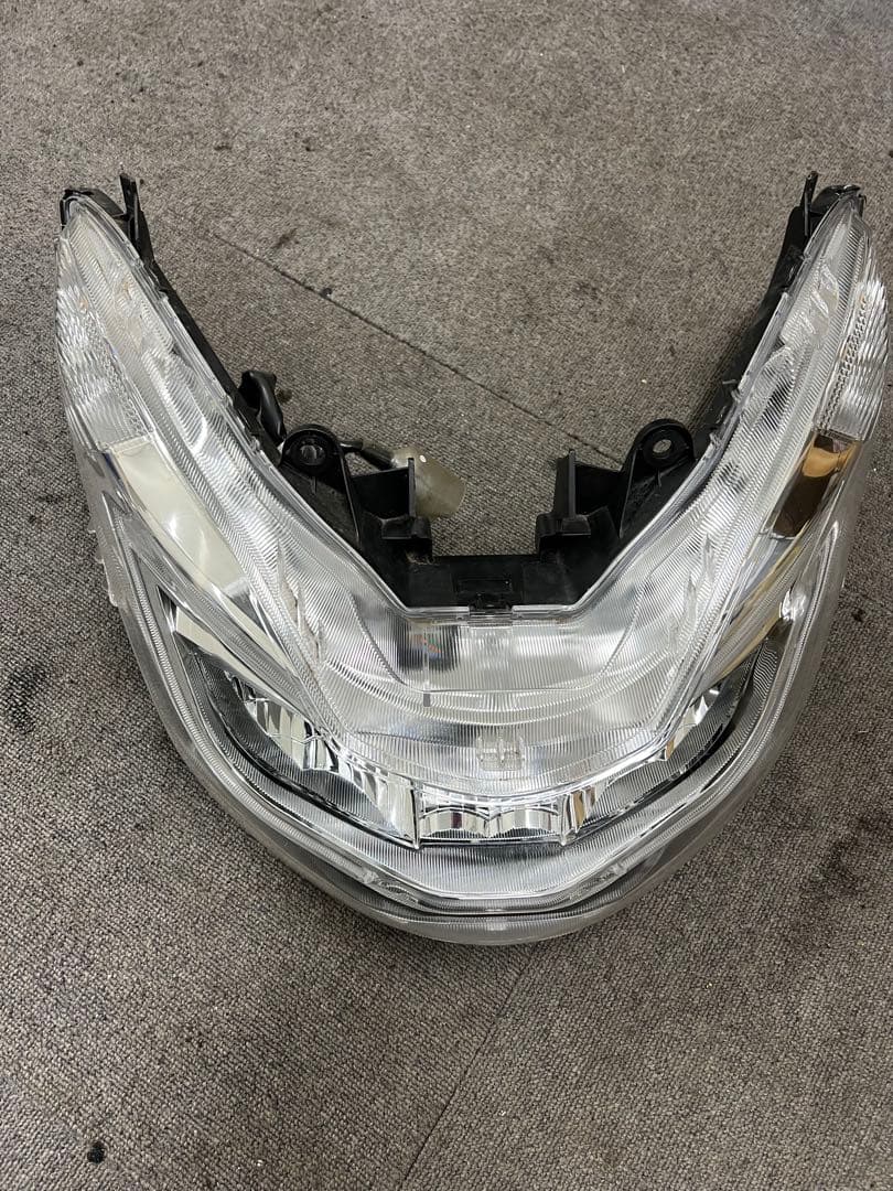 JF56 KF18 PCX125 150 ホンダ 純正 LEDヘッドライト 綺麗