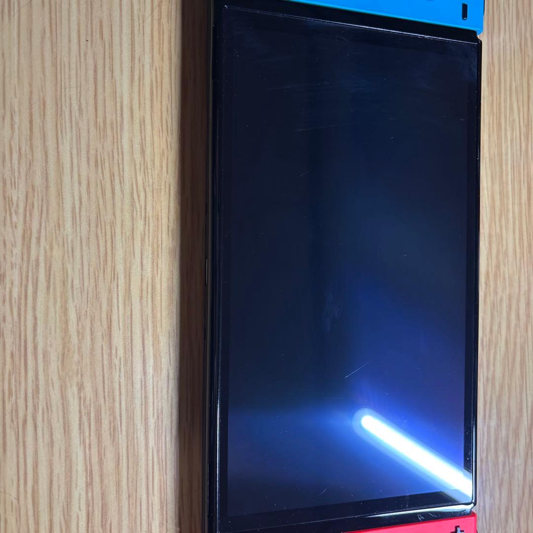 Nintendo Switch 本体 青と赤のJoy-Con 周辺機器カセット8