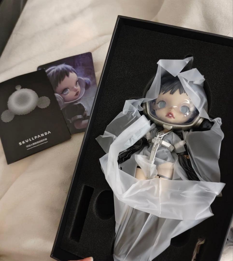 ぶ*ん様 SKULLPANDA The Unknown 1/6 アクションフィギ