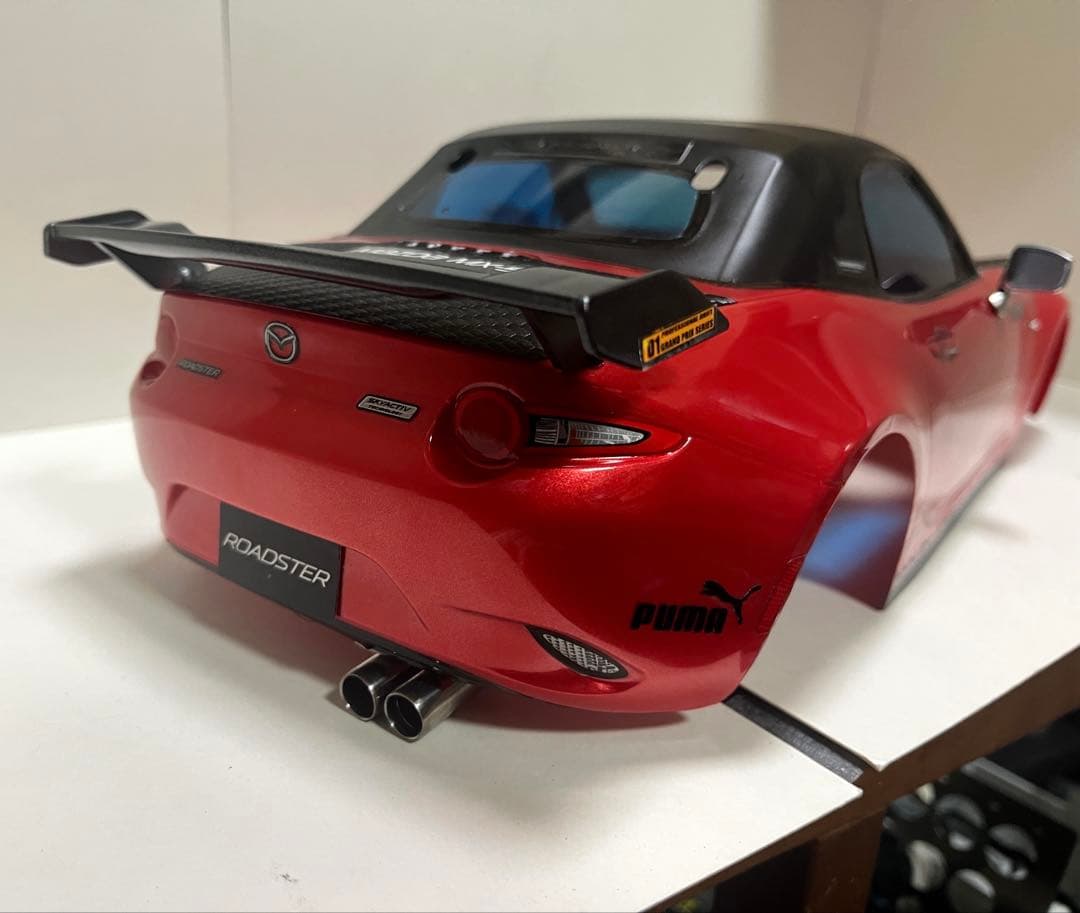 ラジコン 1/10 タミヤXB マツダ ロードスター レッドボディとタイヤセット