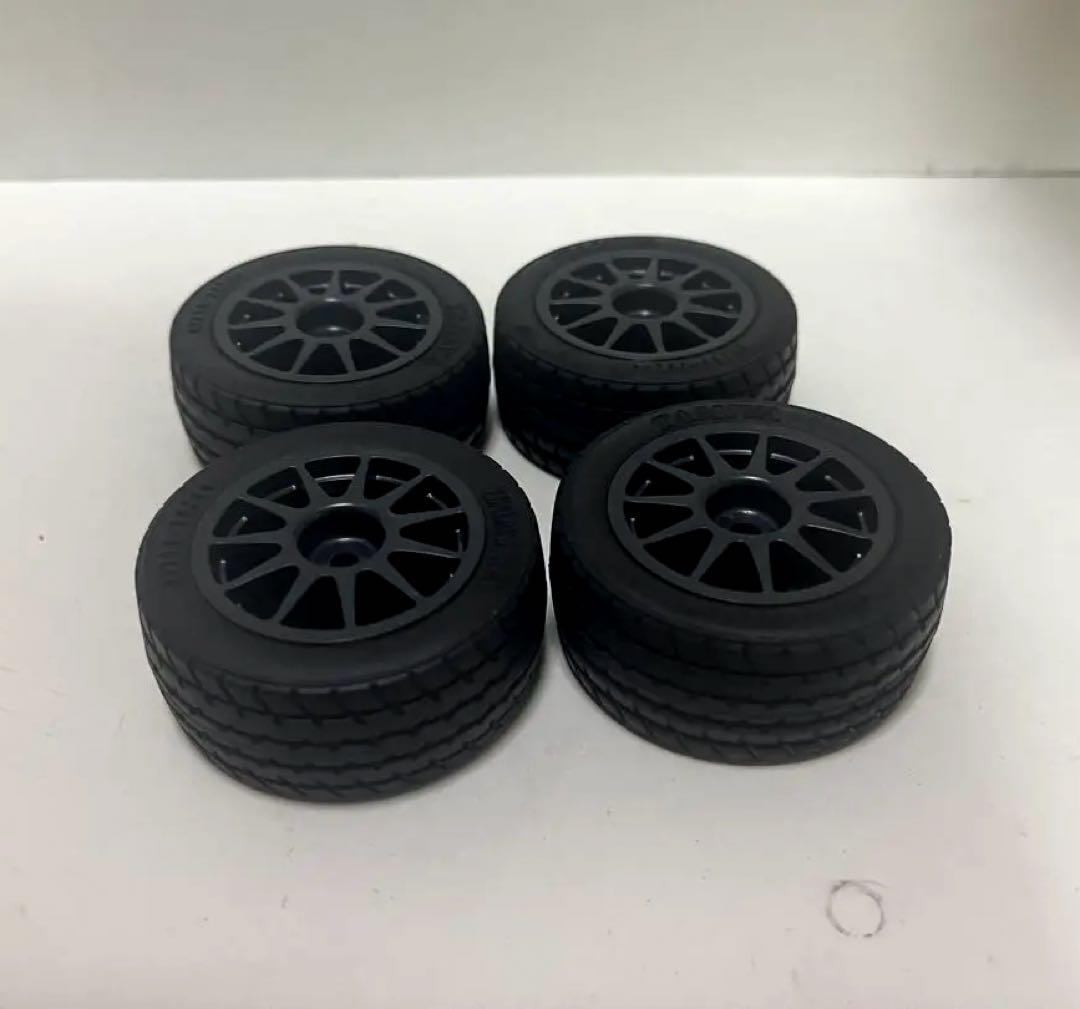 ラジコン 1/10 タミヤXB マツダ ロードスター レッドボディとタイヤセット