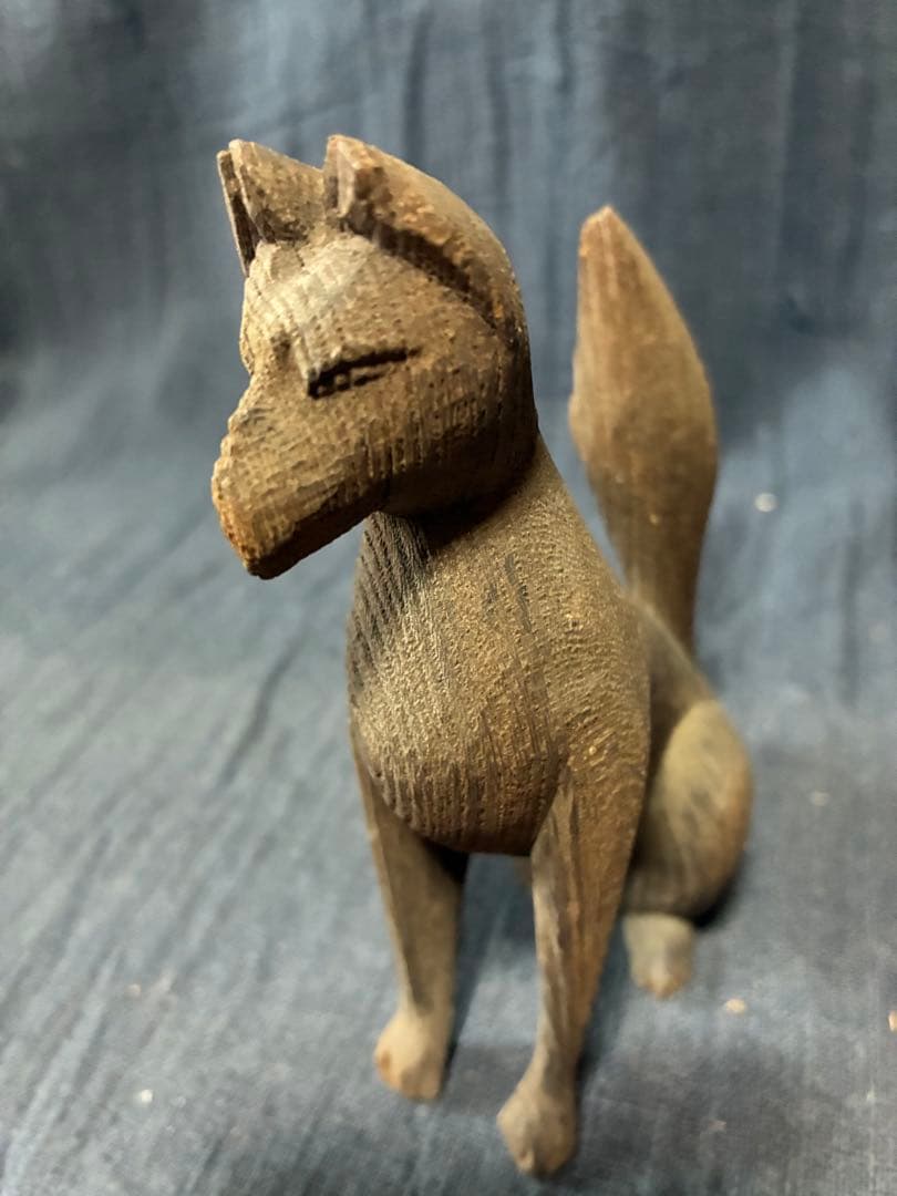 阿吽の狐一対　木彫りの狐　神棚に鎮座していた狐　江戸時代