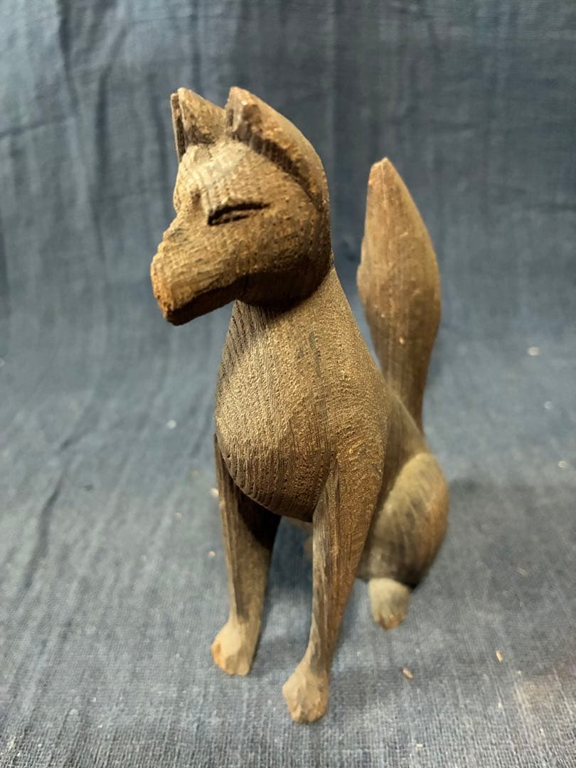 阿吽の狐一対　木彫りの狐　神棚に鎮座していた狐　江戸時代