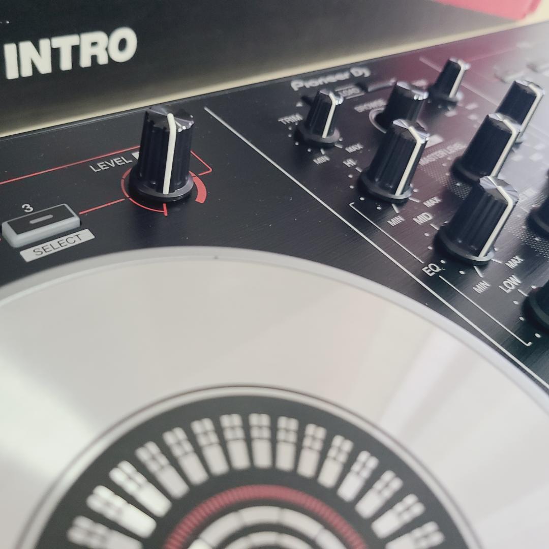 Pioneer DJ DDJ-SB2 DJコントローラー