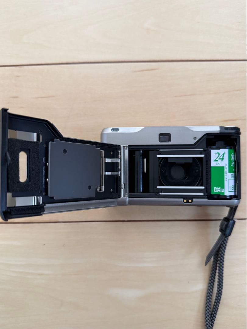 フィルムカメラ CONTAX T2 Carl Zeiss Sonnar 2.8/38 T*