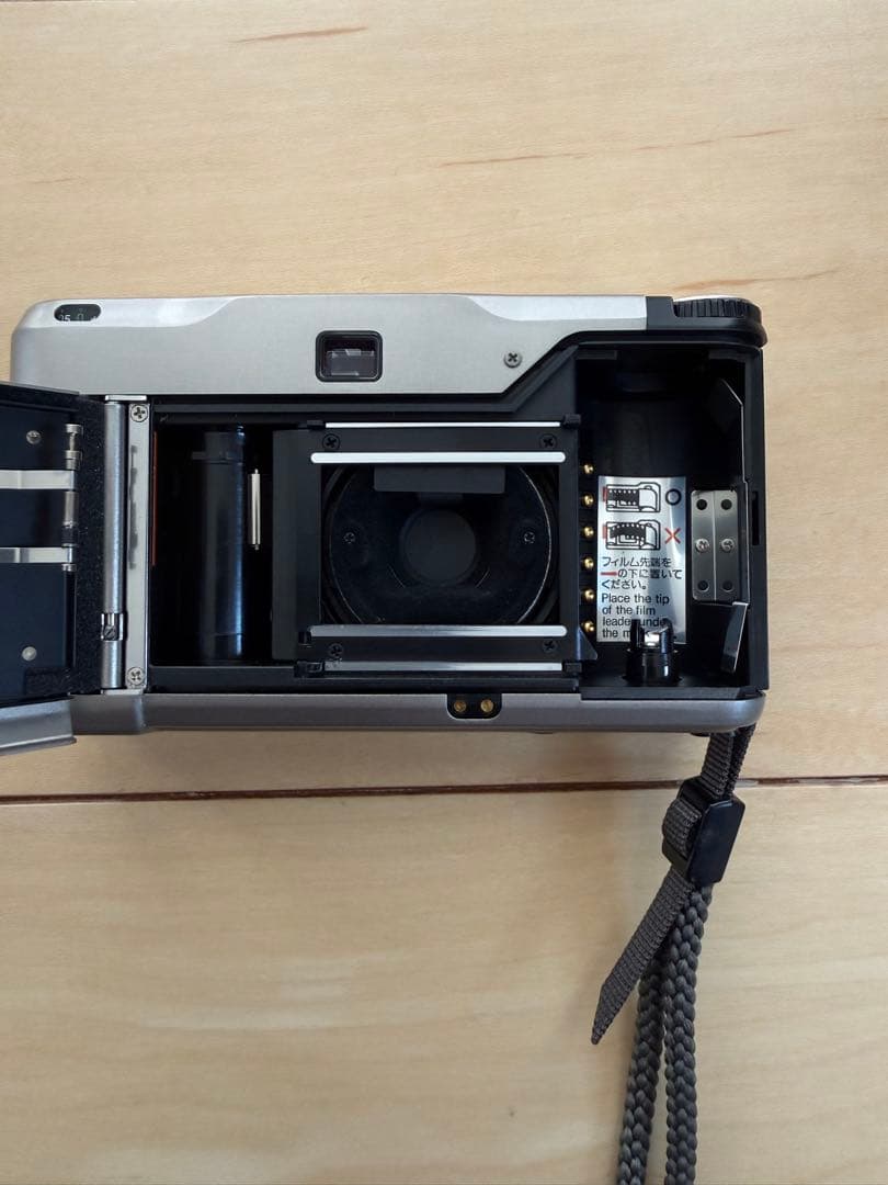 フィルムカメラ CONTAX T2 Carl Zeiss Sonnar 2.8/38 T*