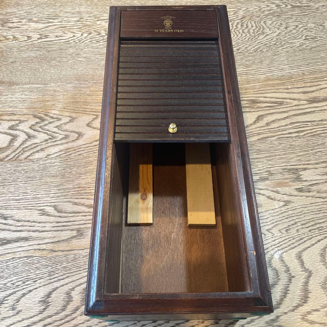 グレンゴイン 30年ウイスキー 特製木箱（ボトル無し）
