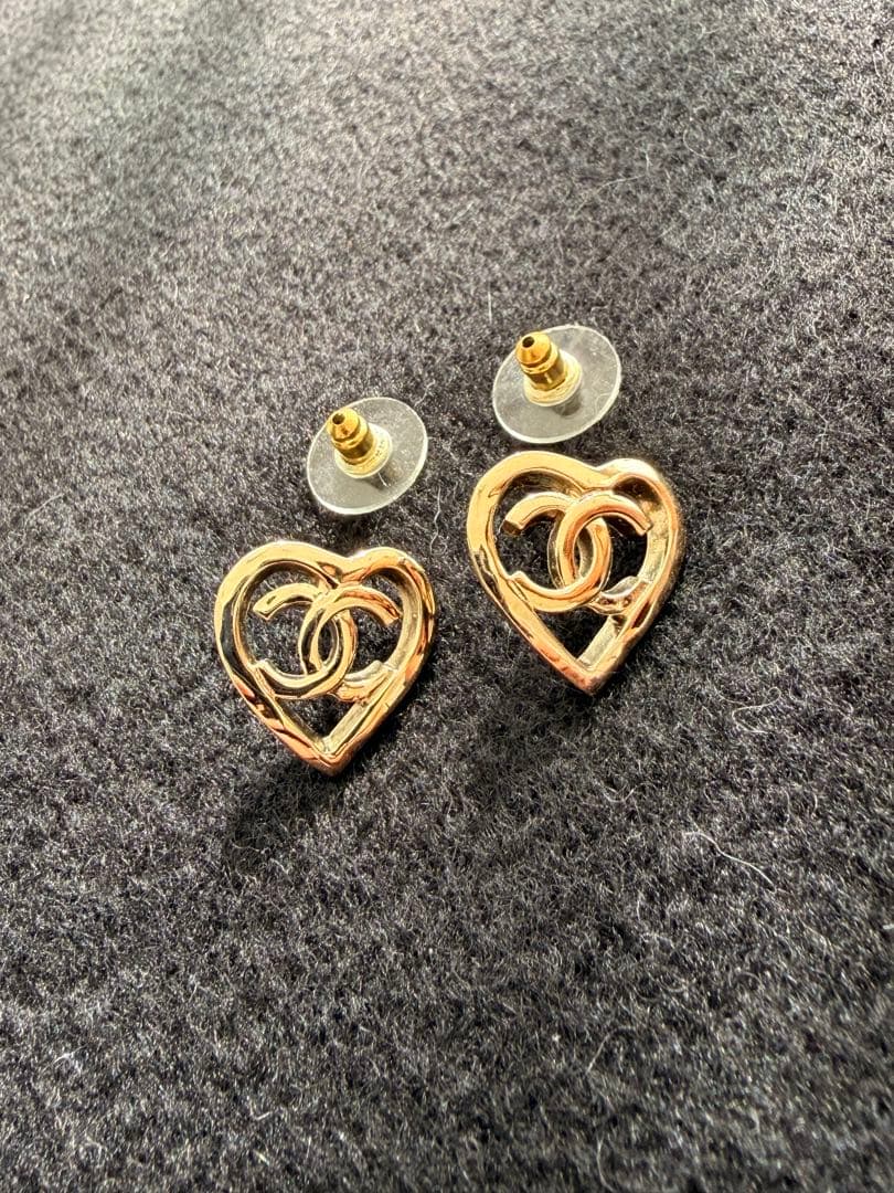 CHANELハート×ココマーク　ピアス
