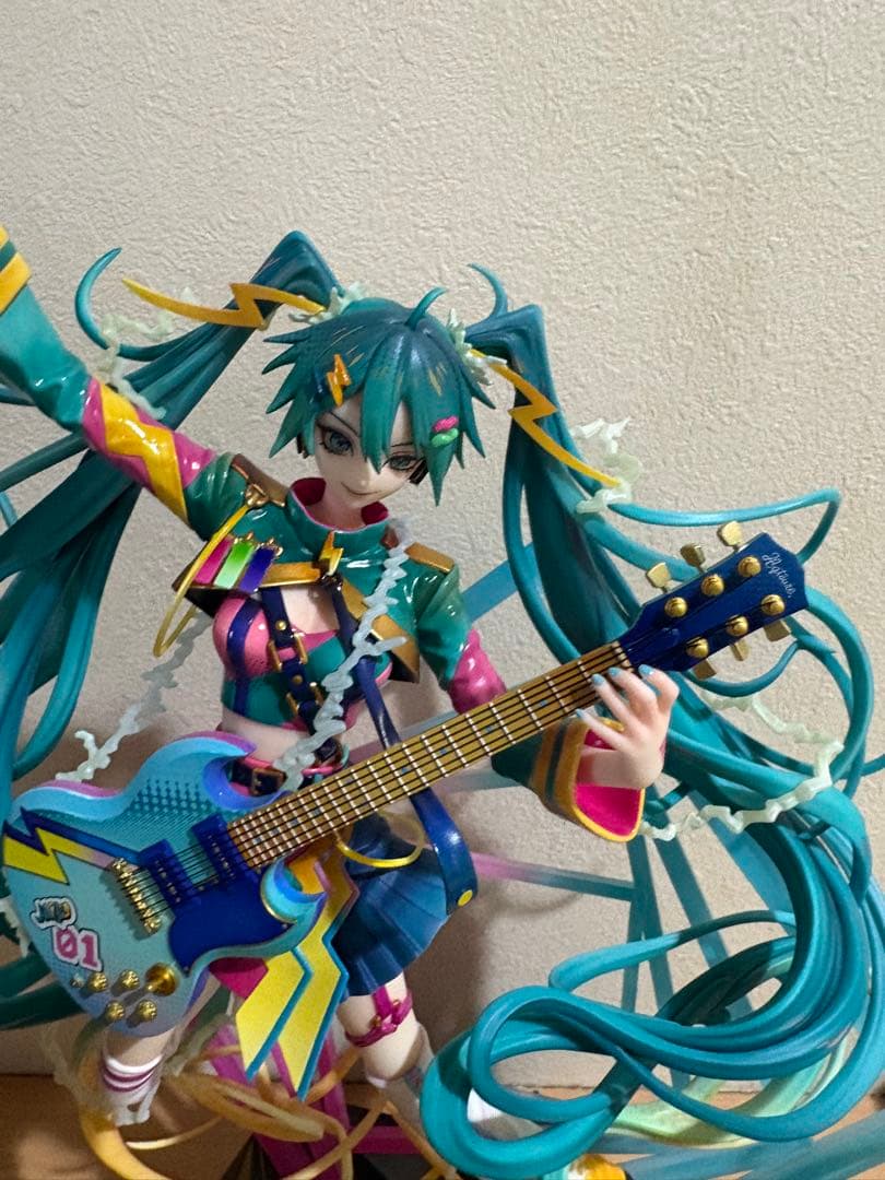 訳あり デザインココ 1/7 初音ミク THUNDERBOLT サンダーボルト