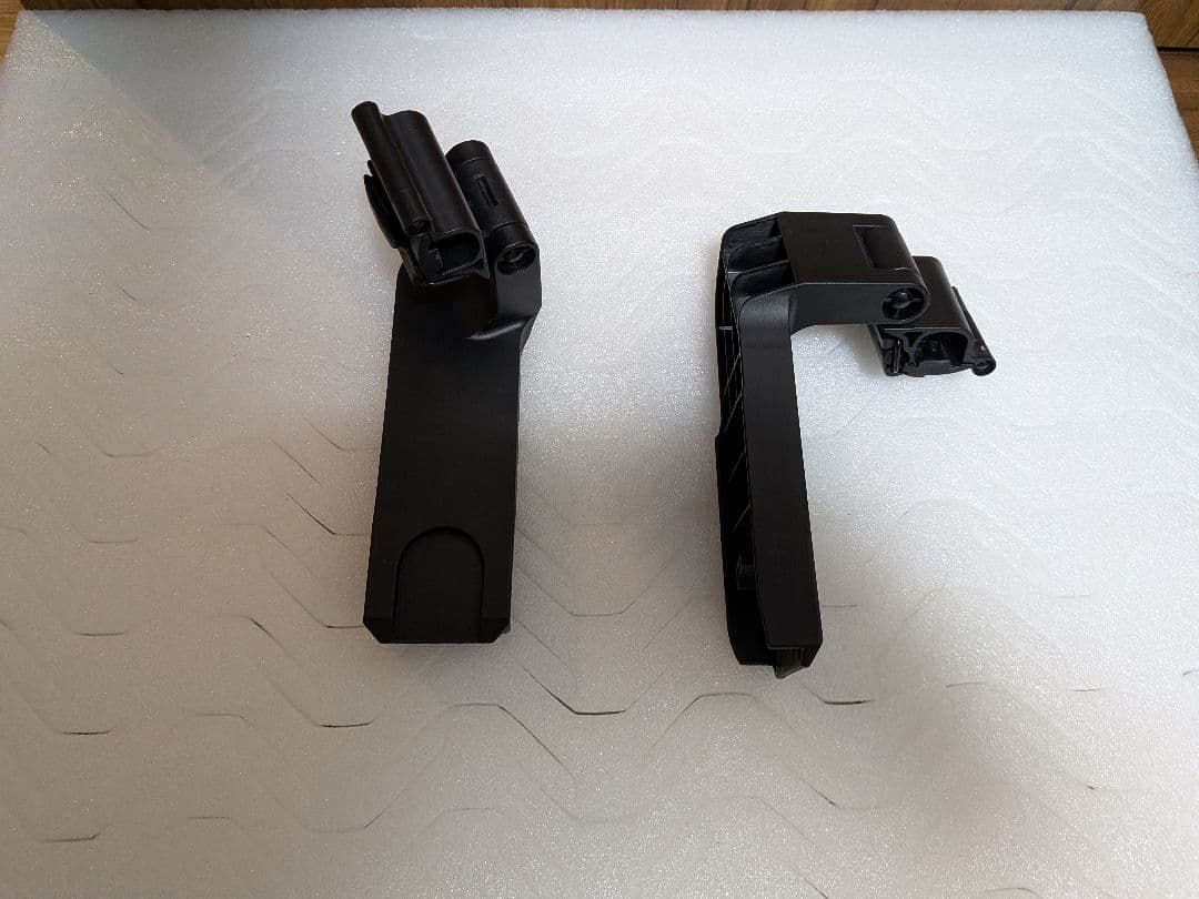 （値下げ）Cybex ベビーシート クラウドG i-size アタッチメント付