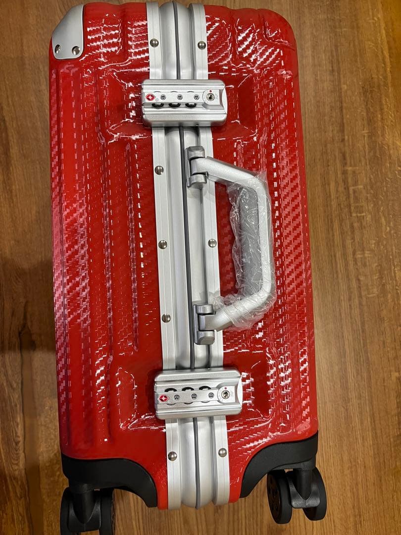 新品未使用 カープ キャリーケース